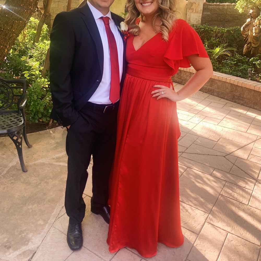 David’s Bridal Flutter Sleeve Bridesmaid Dress - Picture 1 of 5